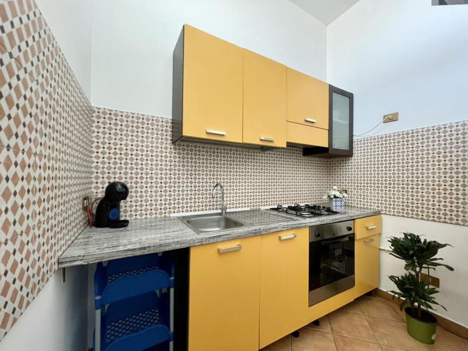 Apartment In The Center Terrasini Exterior photo